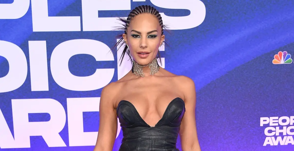 Amanza Selling Sunset